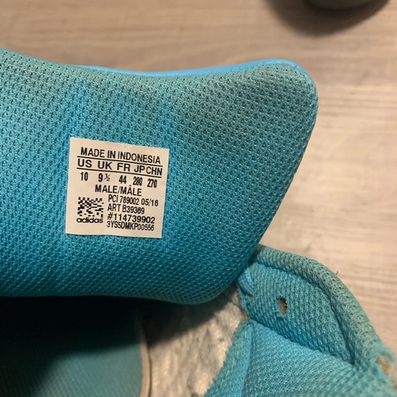 Adidas Pro Model Shoes - Picture 7 of 7